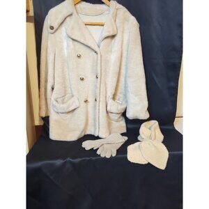 Vintage Unbranded Tan Faux Fur Women's Coat Gold Tone Buttons